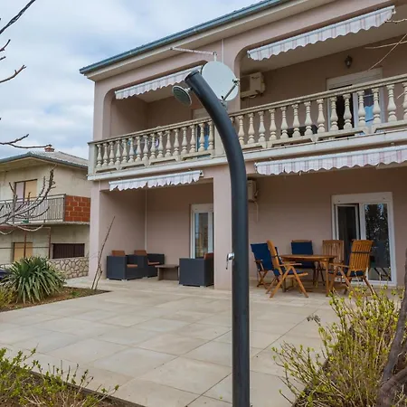 Apartment With A Parking Space - 17359 Novi Vinodolski